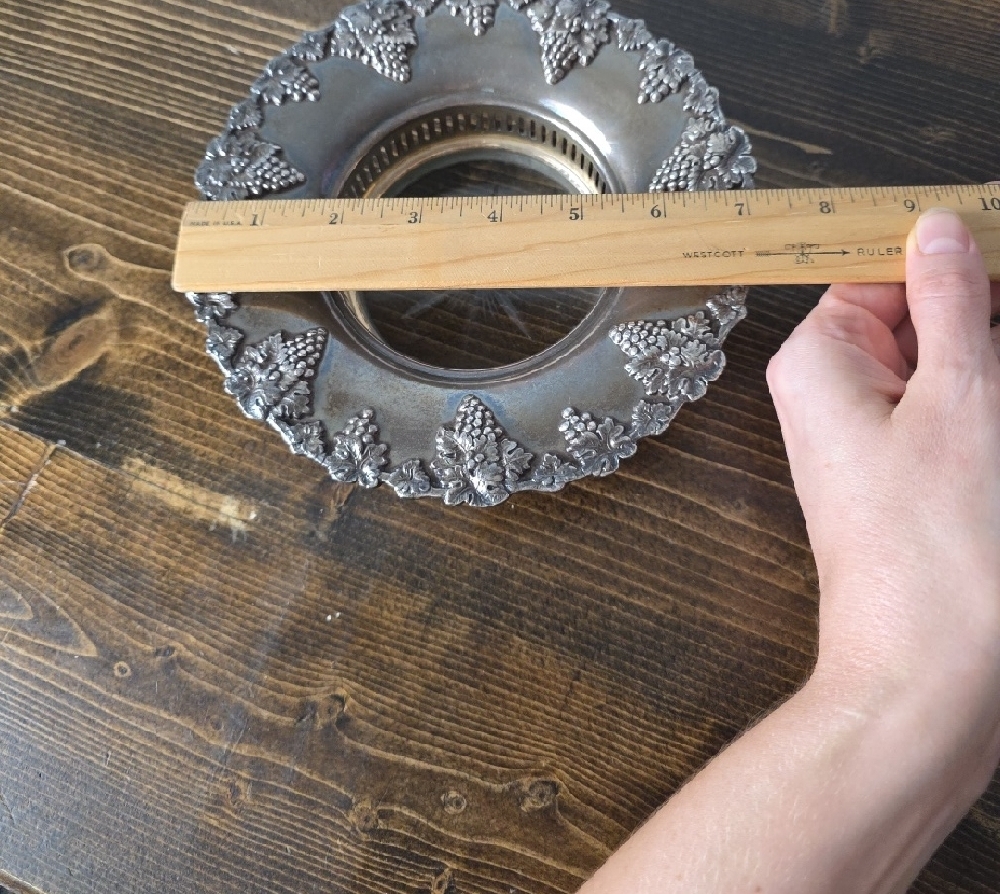 Elegant Silver Decorative Plate‎ - Picture 10 of 13